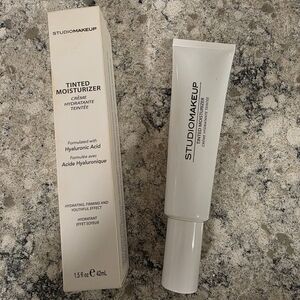 STUDIOMAKEUP Tinted Moisturizer - Cream
